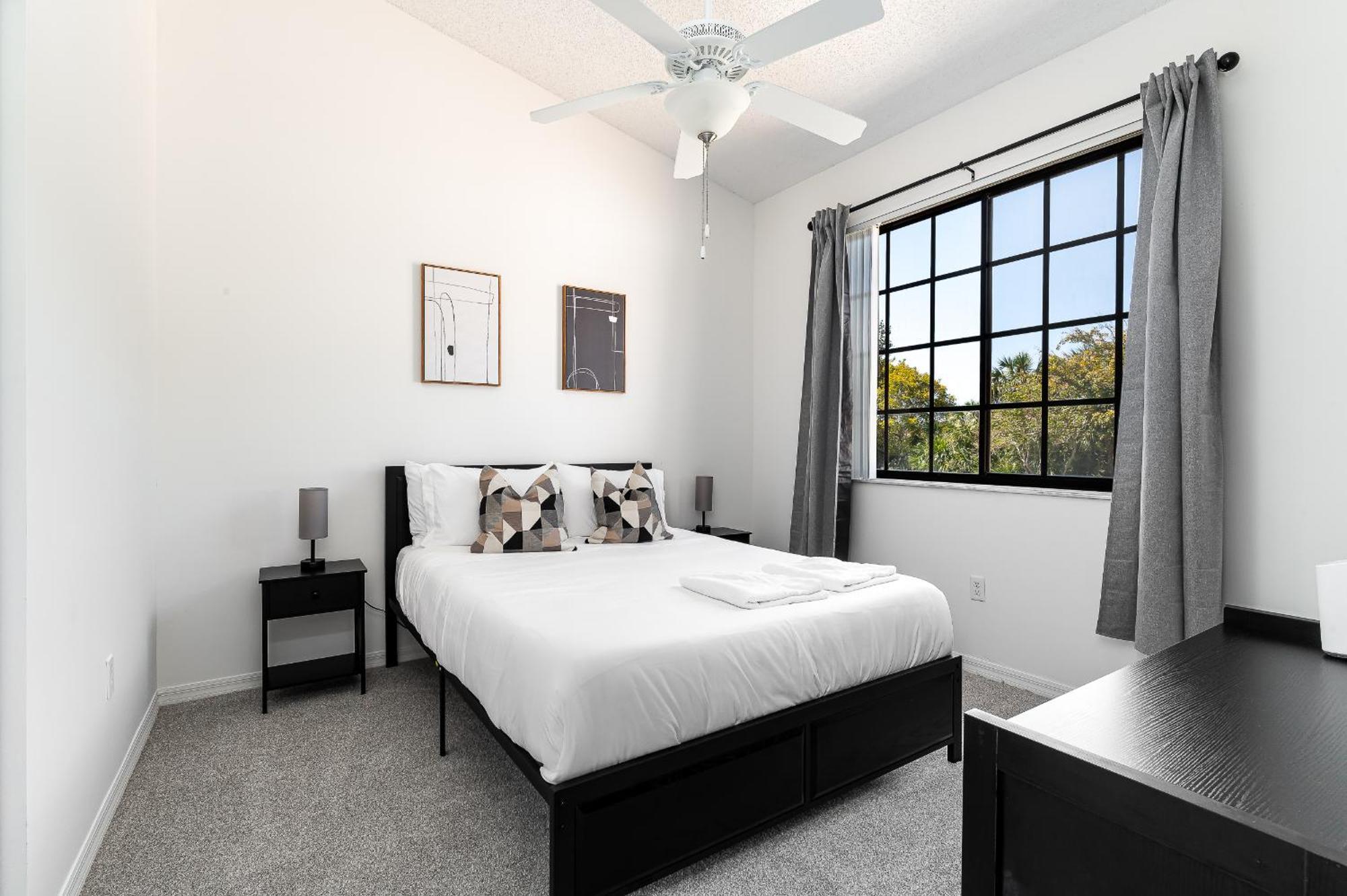 Newly Renovated Townhome With King Bed Delray Beach Ngoại thất bức ảnh