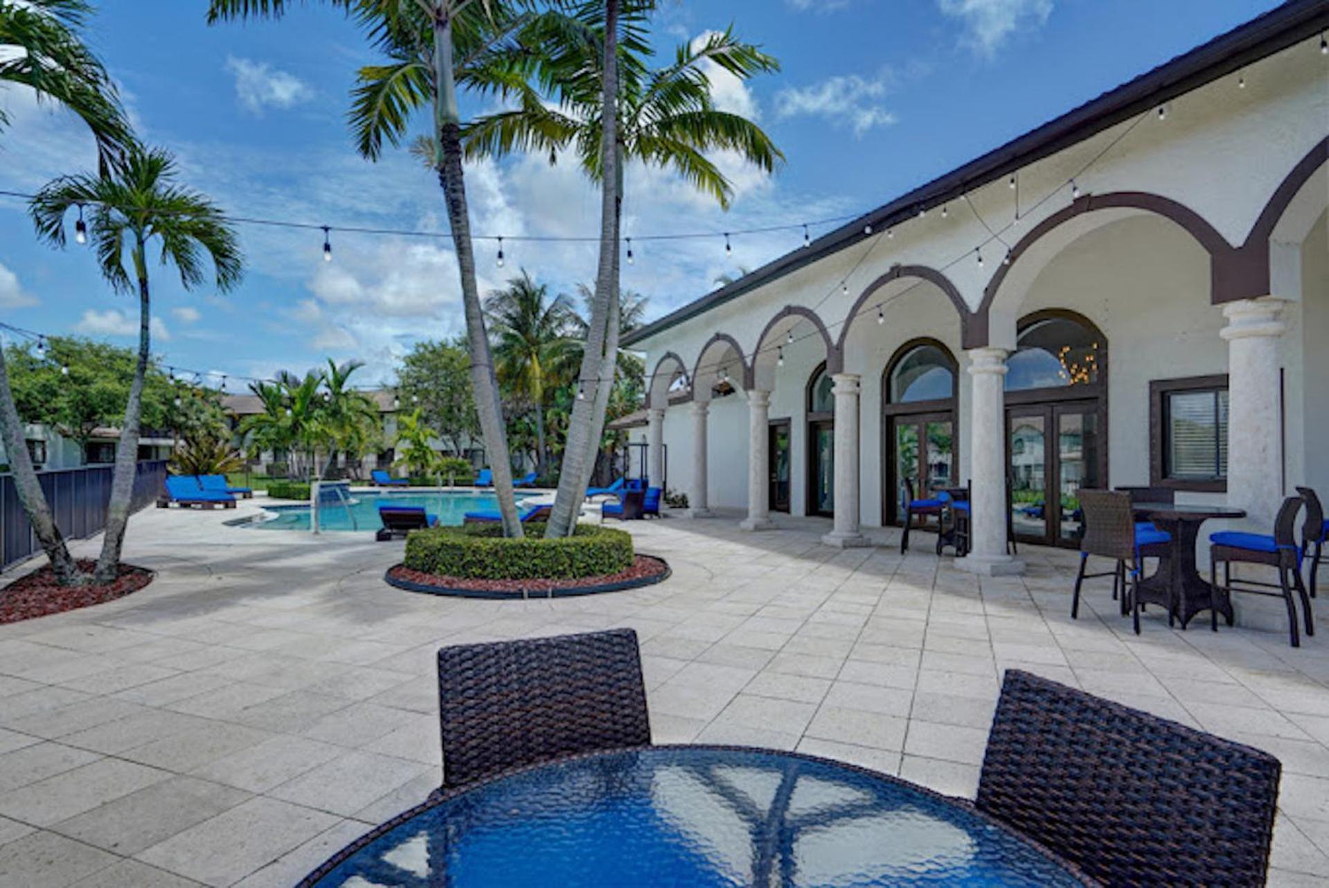 Newly Renovated Townhome With King Bed Delray Beach Ngoại thất bức ảnh